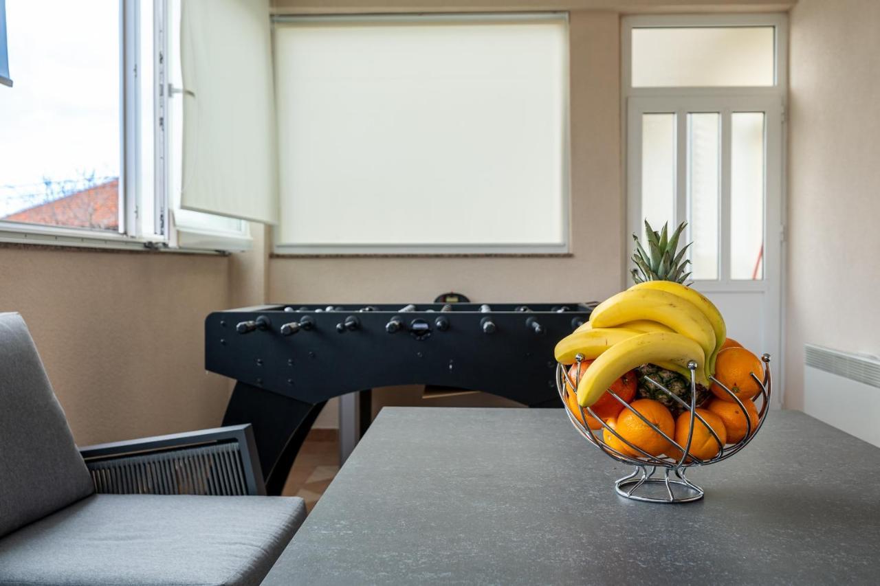 Elegant Two Bedroom Apartment Zadar Ngoại thất bức ảnh